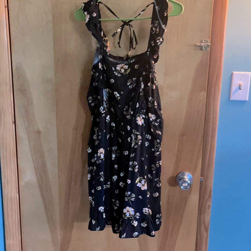 Size L, Wild Fable black dress with yellow flowers